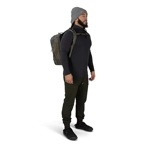 Osprey Transporter 26+6 Travel Pack - Expandable Personal Item Backpack with Laptop Sleeve - Lightweight Daypack, Pine Leaf Green