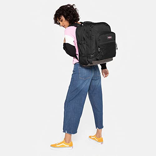 EASTPAK ULTIMATE