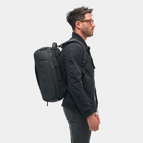 NOMATIC 30L Travel Bag- Convertible Duffel/Backpack, Carry-on Size for Airplane Travel, Everyday Use Laptop Bag, TSA Compliant Black Backpack