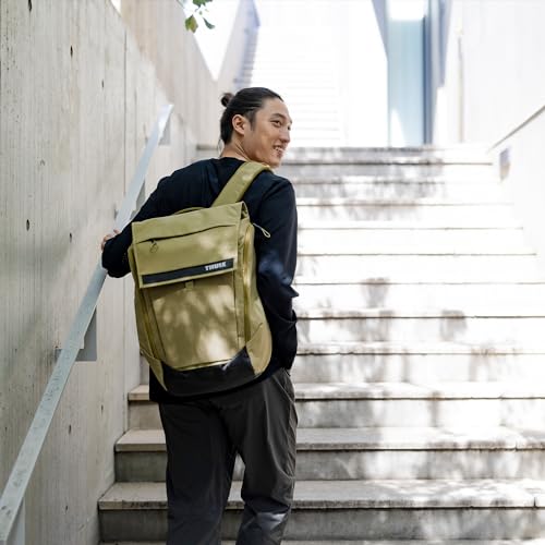 Thule Paramount 27L Backpack - Commuter backpack - Padded pocket fits 16" laptops