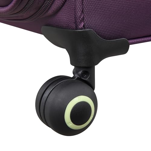 It Luggage Circulator 22" Softside Carry-On 8 Wheel Expandable Spinner, Italian Plum
