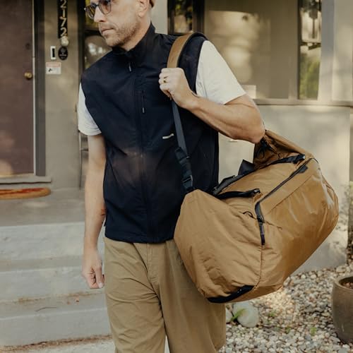 Peak Design Travel Duffel 50L, Black, Extra-Wide Single Zip Access, Weatherproof Shell, 4 External Pockets, Fits Packing Cubes & Camera Cubes, Ideal for Weekend Trips, Versatile Duffel Bag for Travel