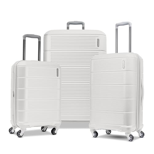 American Tourister Stratum 2.0 Expandable Hardside Luggage with Spinner Wheels