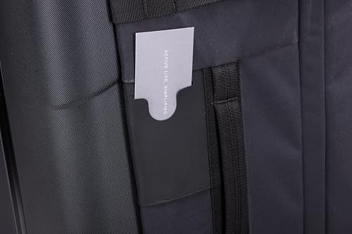 Thule Aion 70cm Wheeled Duffel - Wet/Dirty storage pocket - Smooth rolling wheels - Interior compression straps - Lockable exterior zippers - 100% recycled fabrics - Waxed, PFC-free fabric