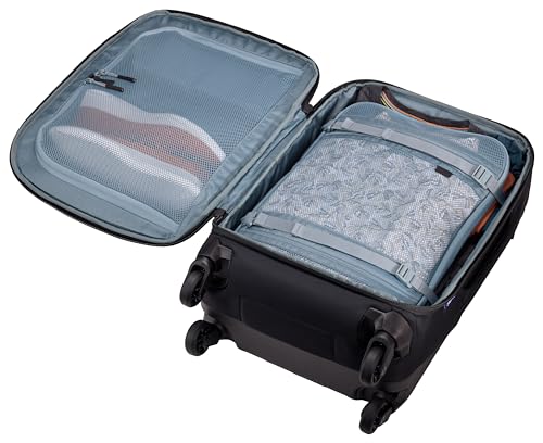 Thule Subterra Carry-on Spinner, Black