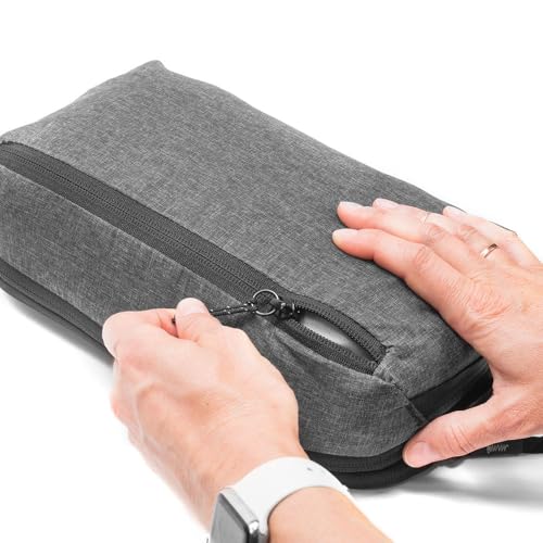 Peak Design Packing Cube, Charcoal, Weatherproof Luggage Cube with Dual Compartment Organization, Expansion and Compression, Zipper Opening, Travel Organizer for Men and Women, Size S