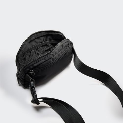Pander Two Way Zipper Fanny Pack Nylon Everywhere Belt Bag for Women, Water Repellent Waist Packs, Crossbody Bags with Adjustable Strap (Black).