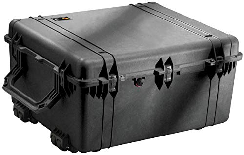 Pelican 1690 Case With Foam (Black)