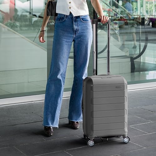 Traveler's Choice Pagosa Hardshell Expandable Luggage with Spinner Wheels, Gray, 2-Piece Set (22/27)