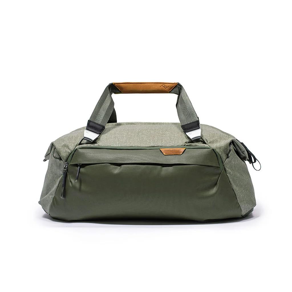 Peak Design Travel Duffel 35L, Sage, Extra-Wide Single Zip Access, Weatherproof Shell, 4 External Pockets, Fits Packing Cubes & Camera Cubes, Ideal for Weekend Trips, Versatile Duffel Bag for Travel