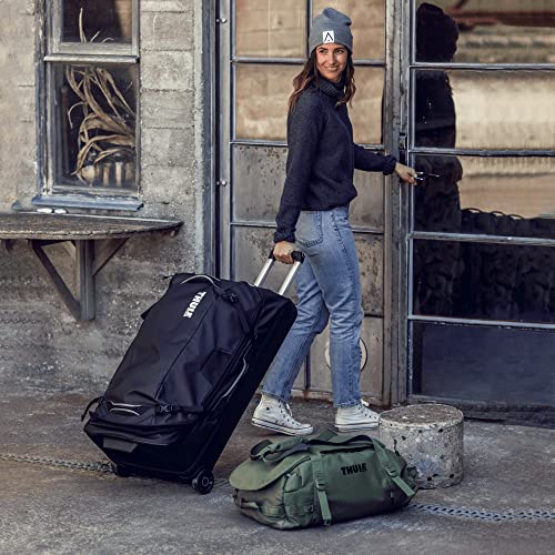 Thule Chasm Wheeled Duffel 81cm/32, Black
