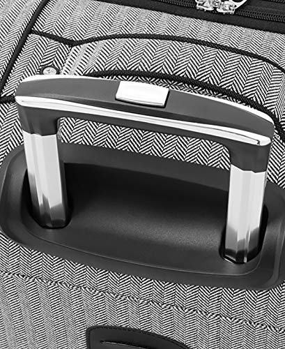 London Fog Newcastle 20 Expandable Spinner Carry-on