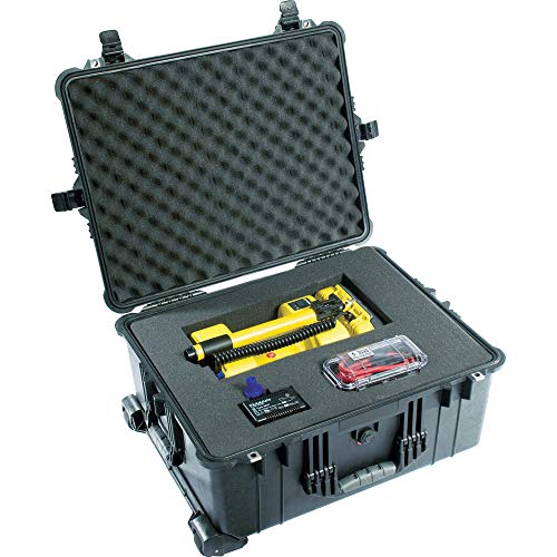 Pelican 1610 Case With Foam (Black)