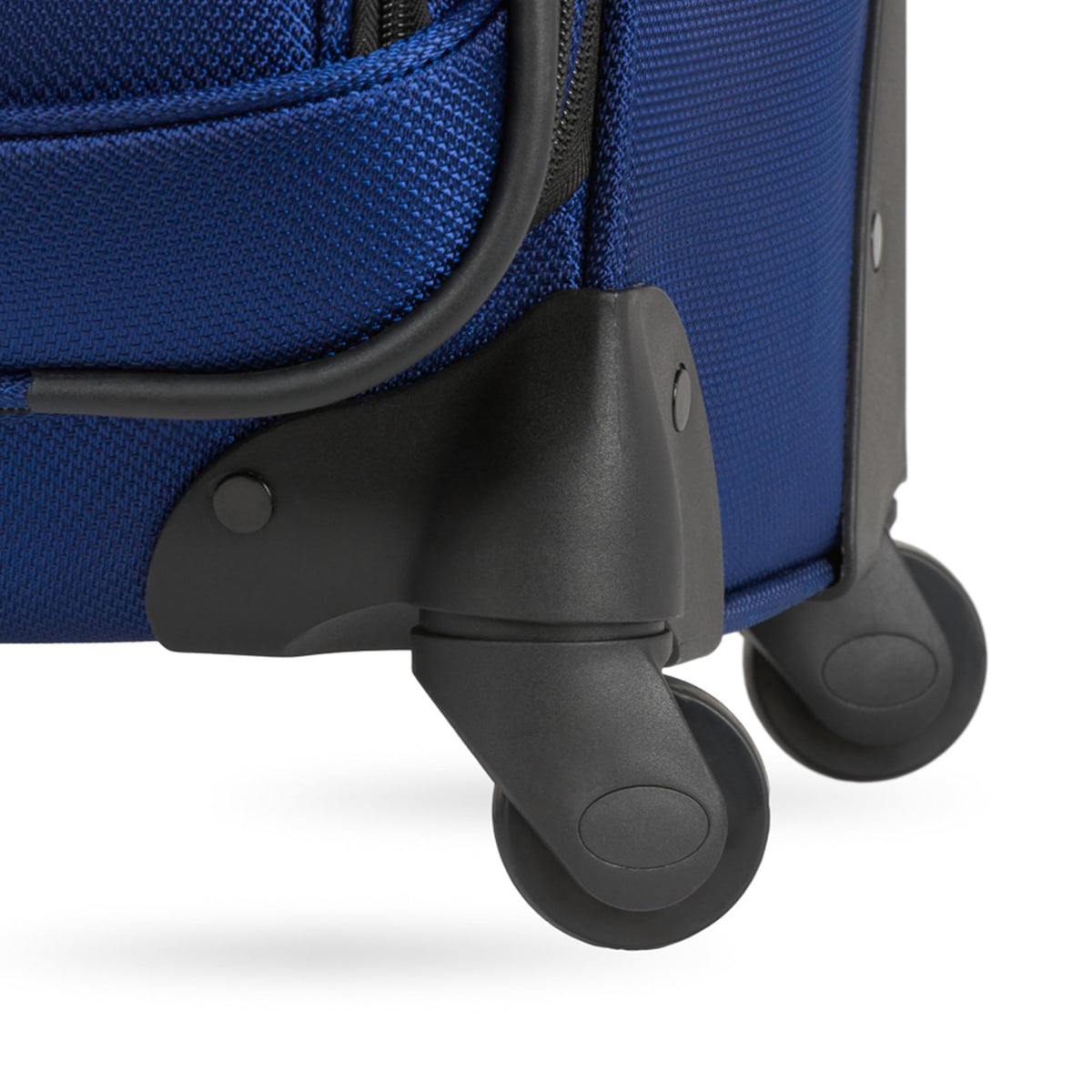 SWISSGEAR Sion Softside Expandable Spinner Luggage Durable Lightweight Travel Suitcase, Blue, 3-Piece Set (21/25/29)