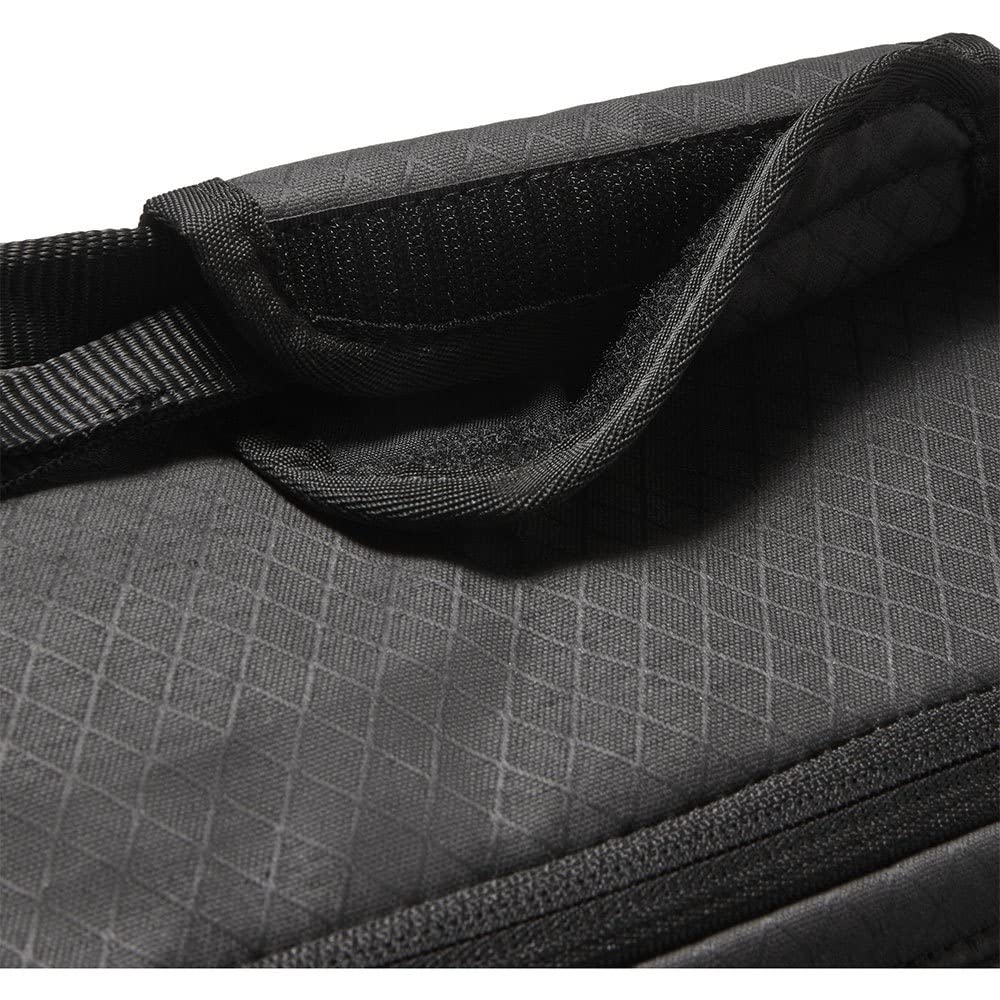 Nike Brasilia Training Medium Duffle Bag (Black/Black/Silver, Medium)