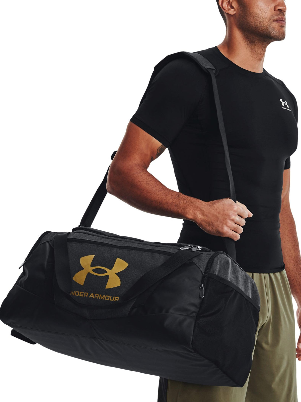 Under Armour Unisex-Adult Undeniable 5.0 Duffle, Black Medium Heather (002)/Metallic Gold, Medium