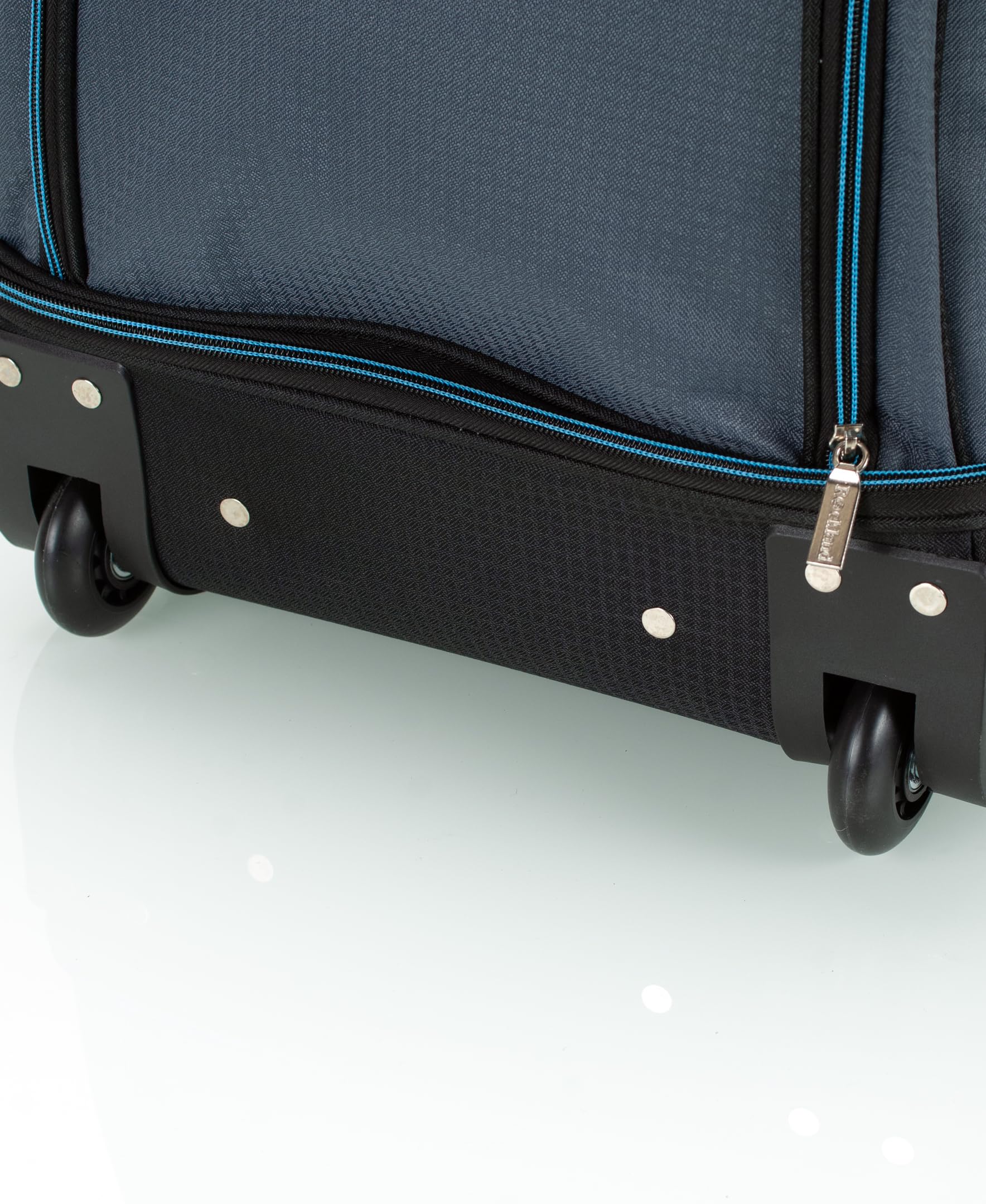 Rockland Grey 30" Duffel Bag