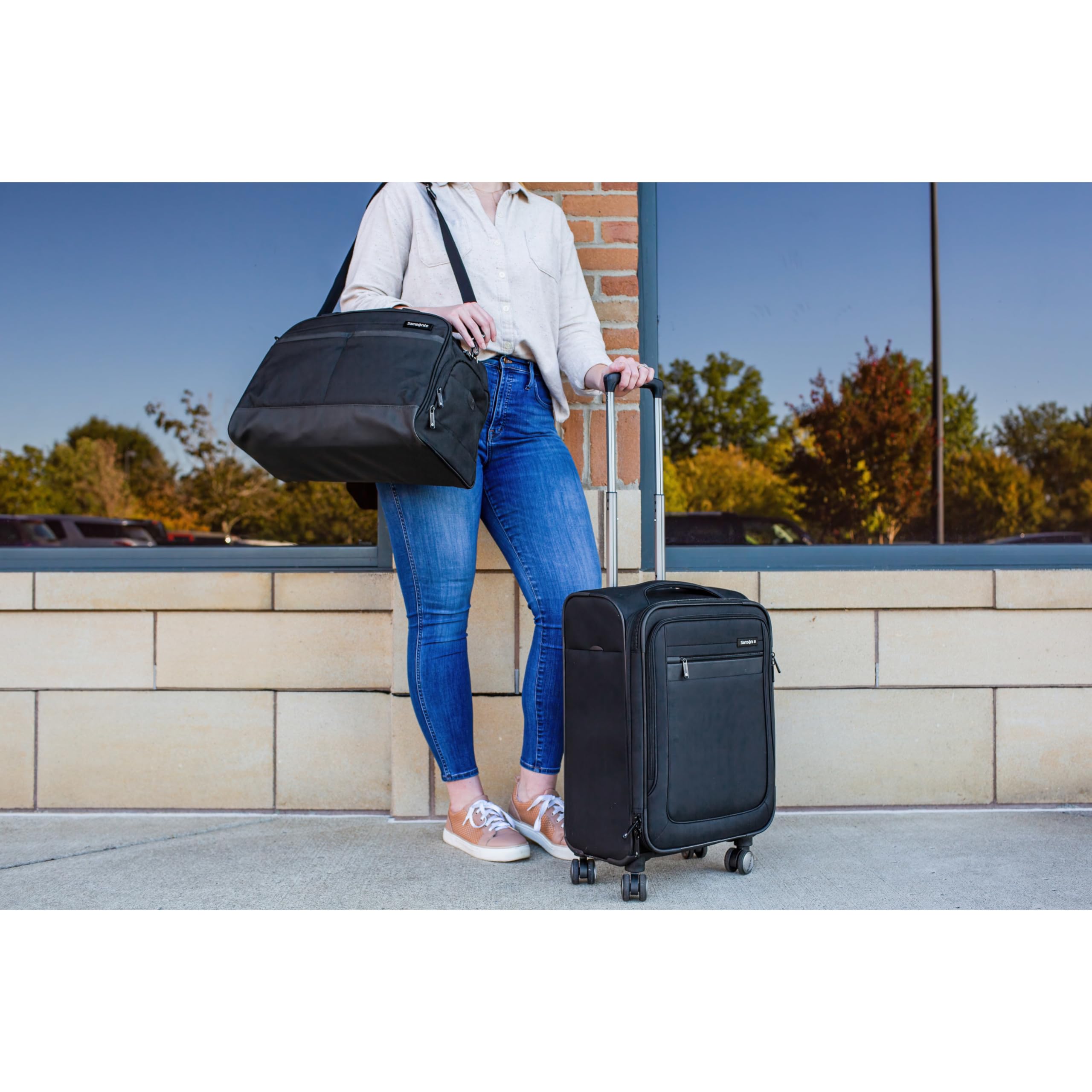 Samsonite Ascella 3.0 Softside Expandable Luggage with Spinner Wheels, 3-Piece Set (20/25/28), Black