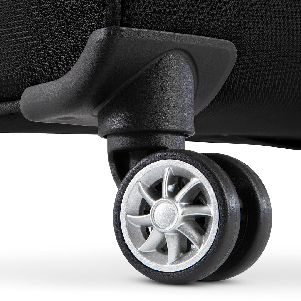 Ricardo Hermosa Softside 2-Piece Set (21" and 26") with FREE Travel Kit (Black)