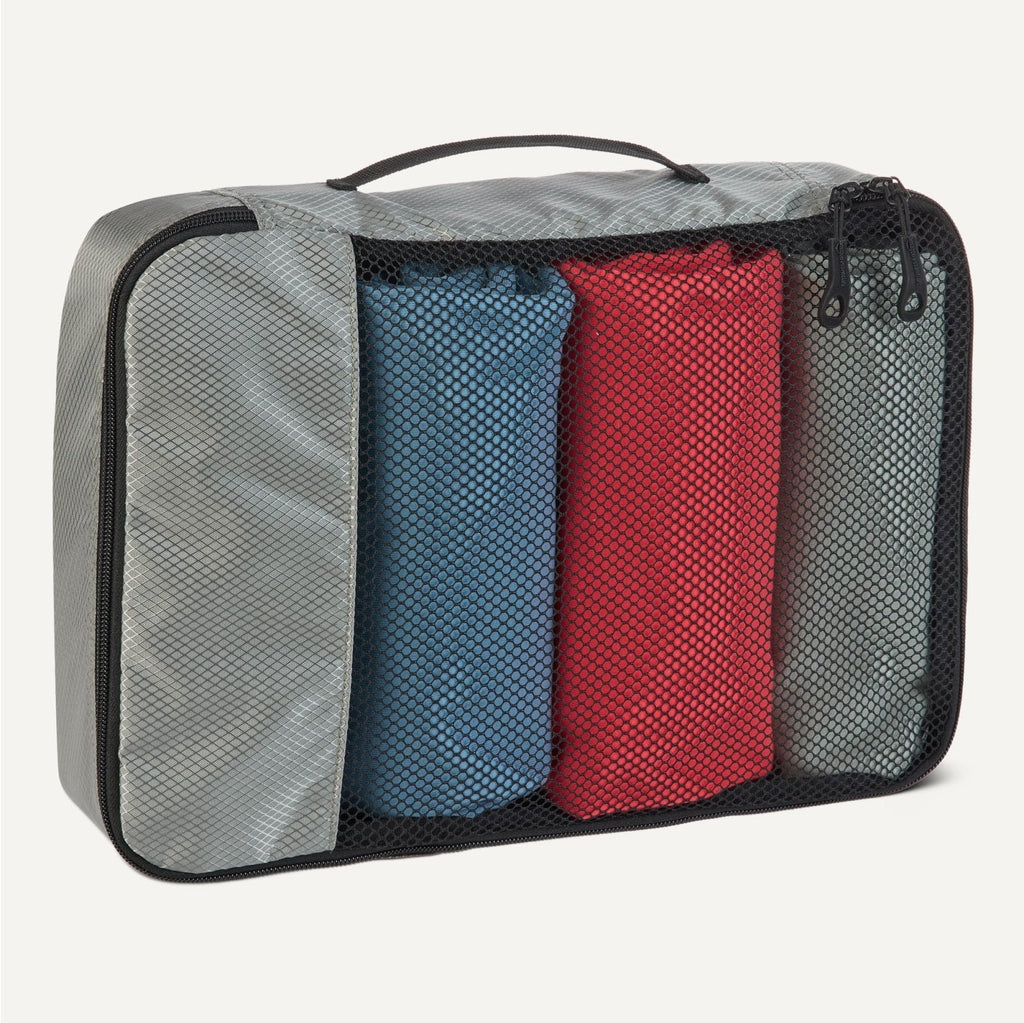 Amazon Essentials 4 - Piece Packing Cubes Travel Accessories Set, Space - Saving Luggage Organizer with Double Zipper, Mesh Top Panel, Small/Medium/Large/Slim, Gray (Previously Amazon Basics)