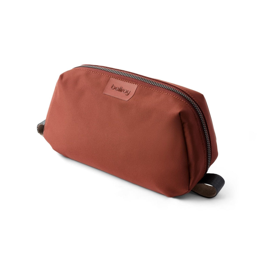 Bellroy Toiletry Kit, water-resistant woven toiletry travel bag (toiletries, cologne, shaving accessories, hairbrush, toothbrush) - Clay