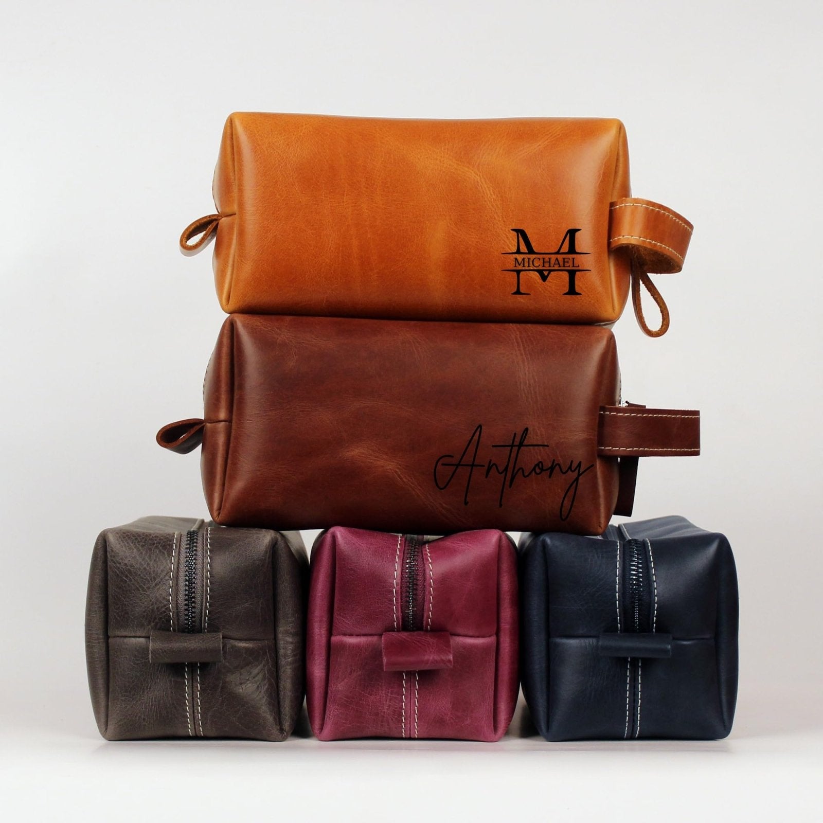 COZY LEATHER Personalized Travel Toiletry Bag for Men Premium Genuine Leather Dopp Kit for Men, Leather Dopp Kit Light Brown Small