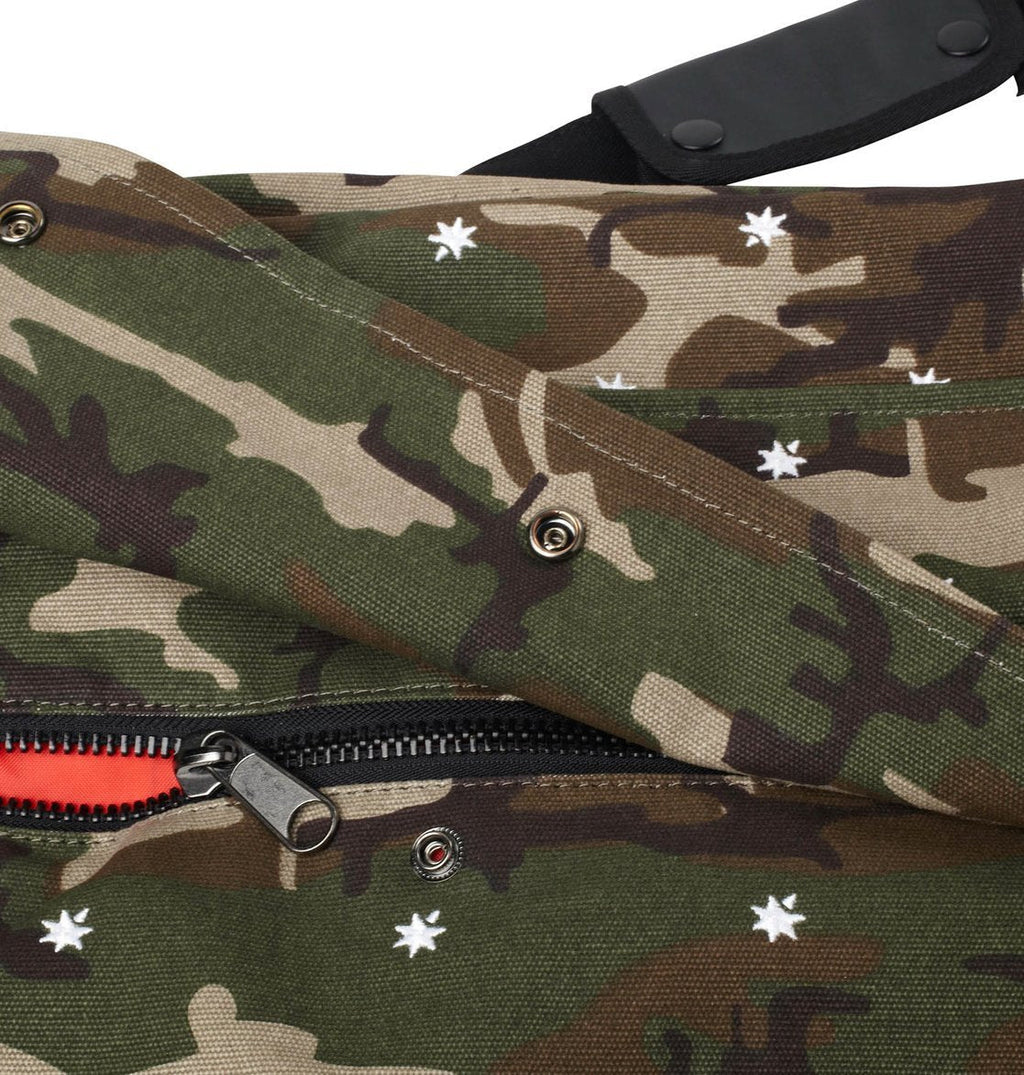 DC Bricker Duffle, Camo