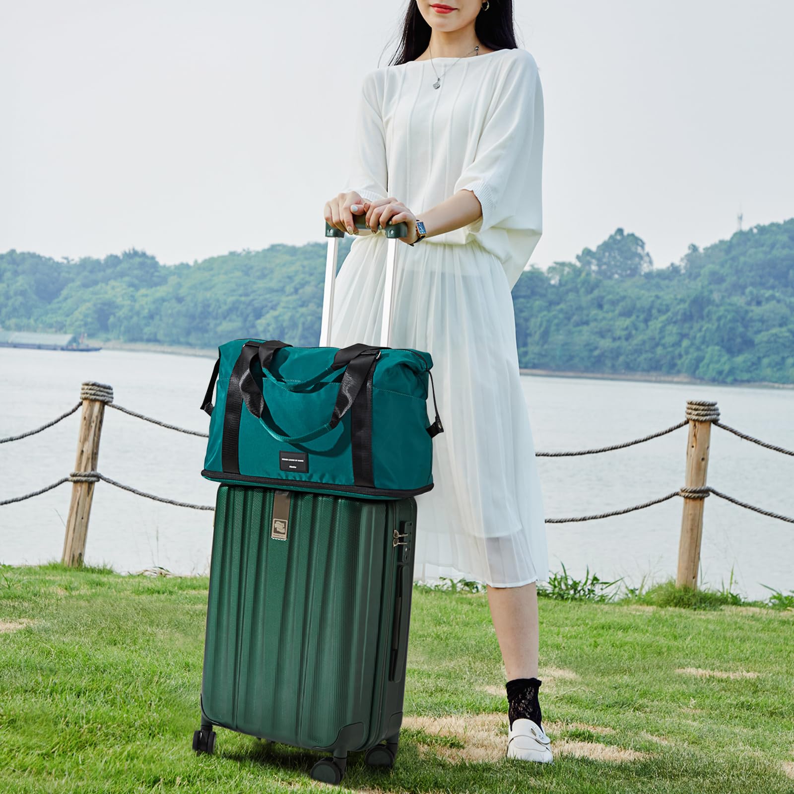 Hanke Expandable Travel Tote Bag 39L, Foldable Duffle Bag for Travel, Carry On Weekend Bags for Women With Multiple Pockets（Jungle Green）
