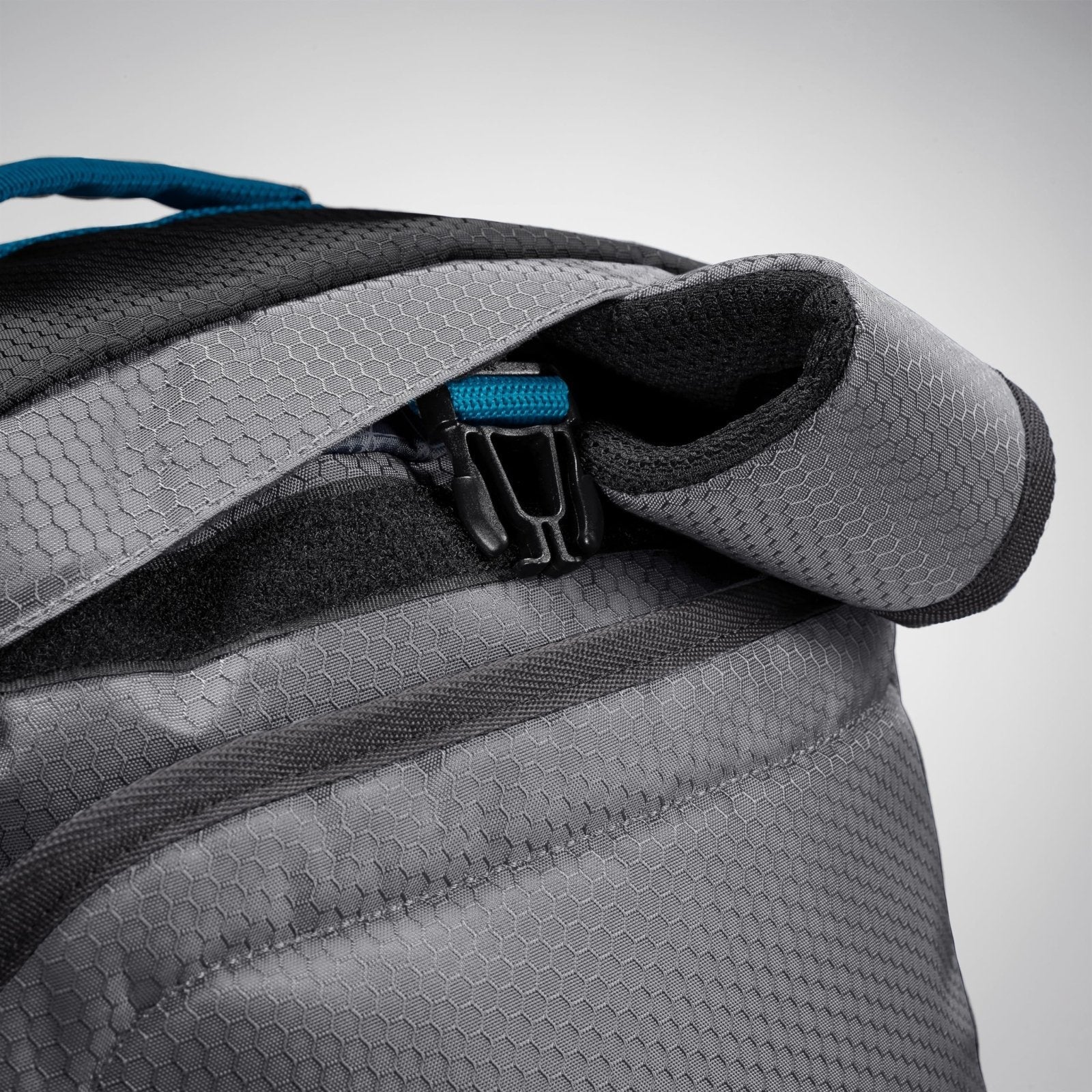 High Sierra Fairlead Convertible Duffel Bag, Lightweight and Durable Weekender Duffel, easily converts into backpack, 64L Capacity, Steel Gray/Mercury/Blue