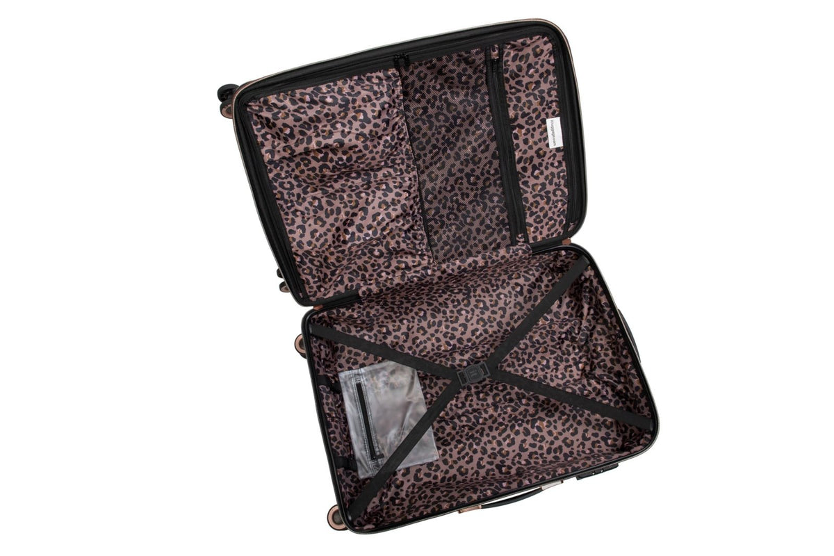 It Luggage Glitzy 27" Hardside Checked 8 Wheel Expandable Spinner, Black