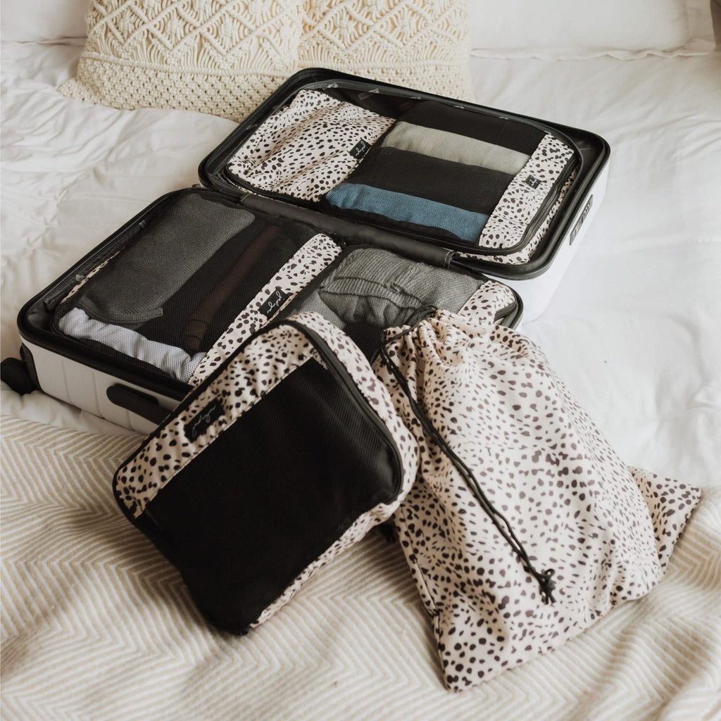 Jadyn Packing Cubes for Travel, 6 - Piece Large Packing Cube Organizer Set for Suitcase, Duffel Bag, Luggage, Multiple Sizes Travel Essentials (Cheetah Spot)