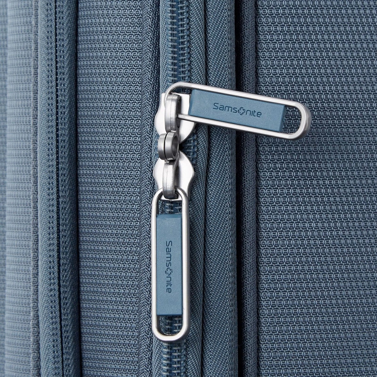 Samsonite Luggage UpLIFT Softside Medium Spinner and Carry - On Spinner Set (ELEMENTAL BLUE)