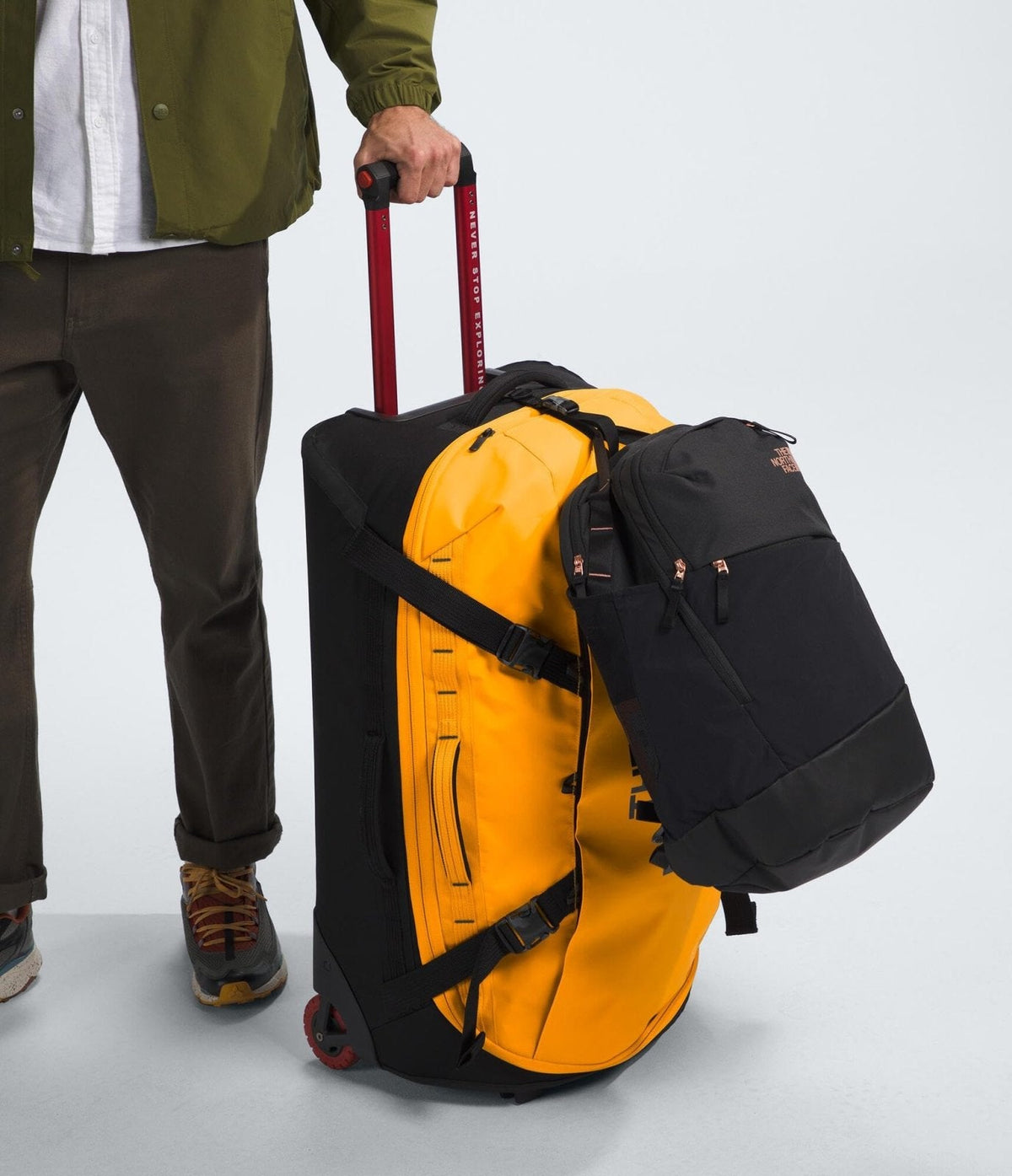 The North Face Base Camp Rolling Thunder—28, OS, Summit Gold/TNF Black - NPF