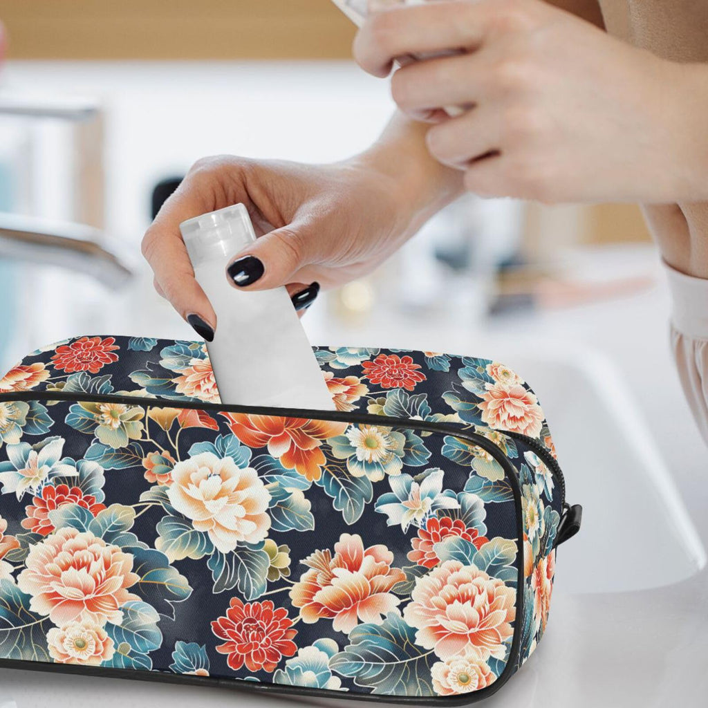 tplaotee Japanese Water Lily Bloom Portable Makeup Bag with hanging hook Portable Cosmetic Travel Bags For Women Travel - Size Accessories