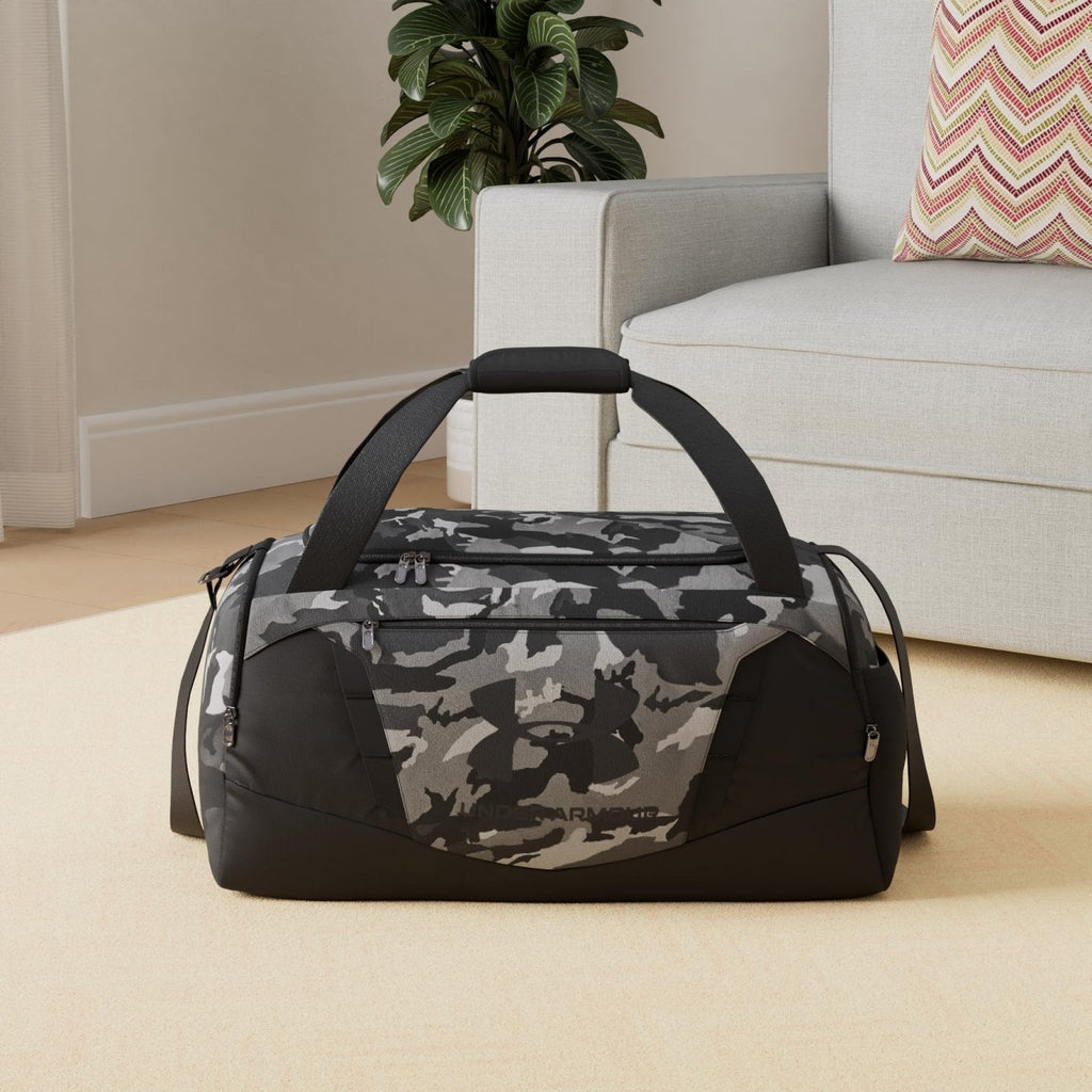 Under Armour Unisex - Adult Undeniable 5.0 Duffle, (009) Black / / Metallic Black, One Size Fits Most