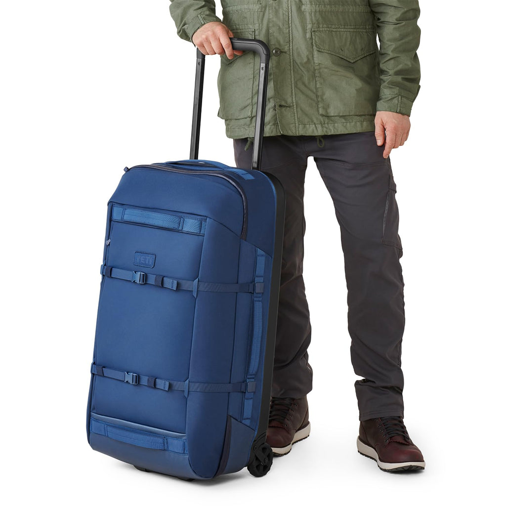 YETI Crossroads Luggage, 29 inch, Black